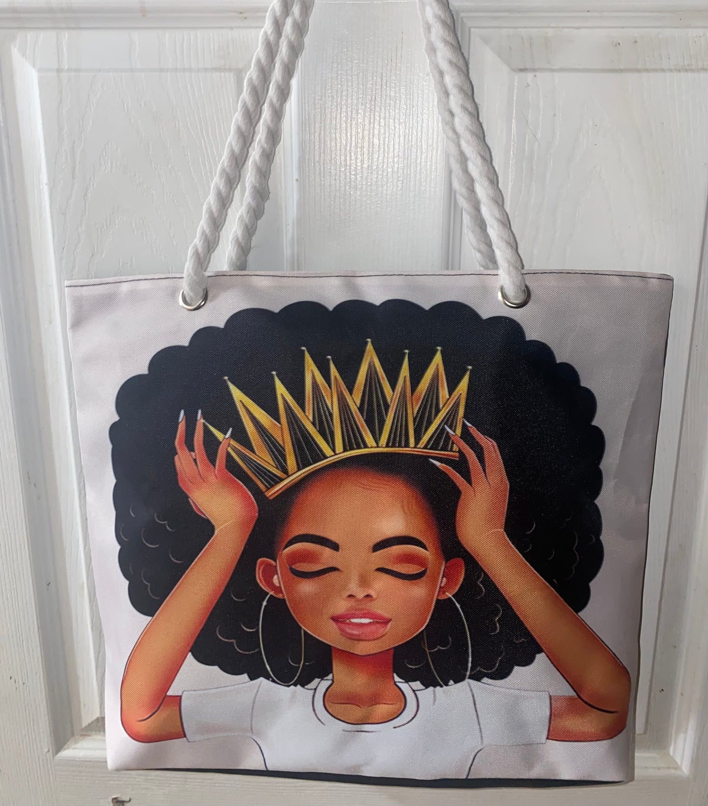 Chic White Tote Bag with Unique Artistic Design 18x13x4.5 Inches Versatile for Everyday Use Shopping or Special Occasions