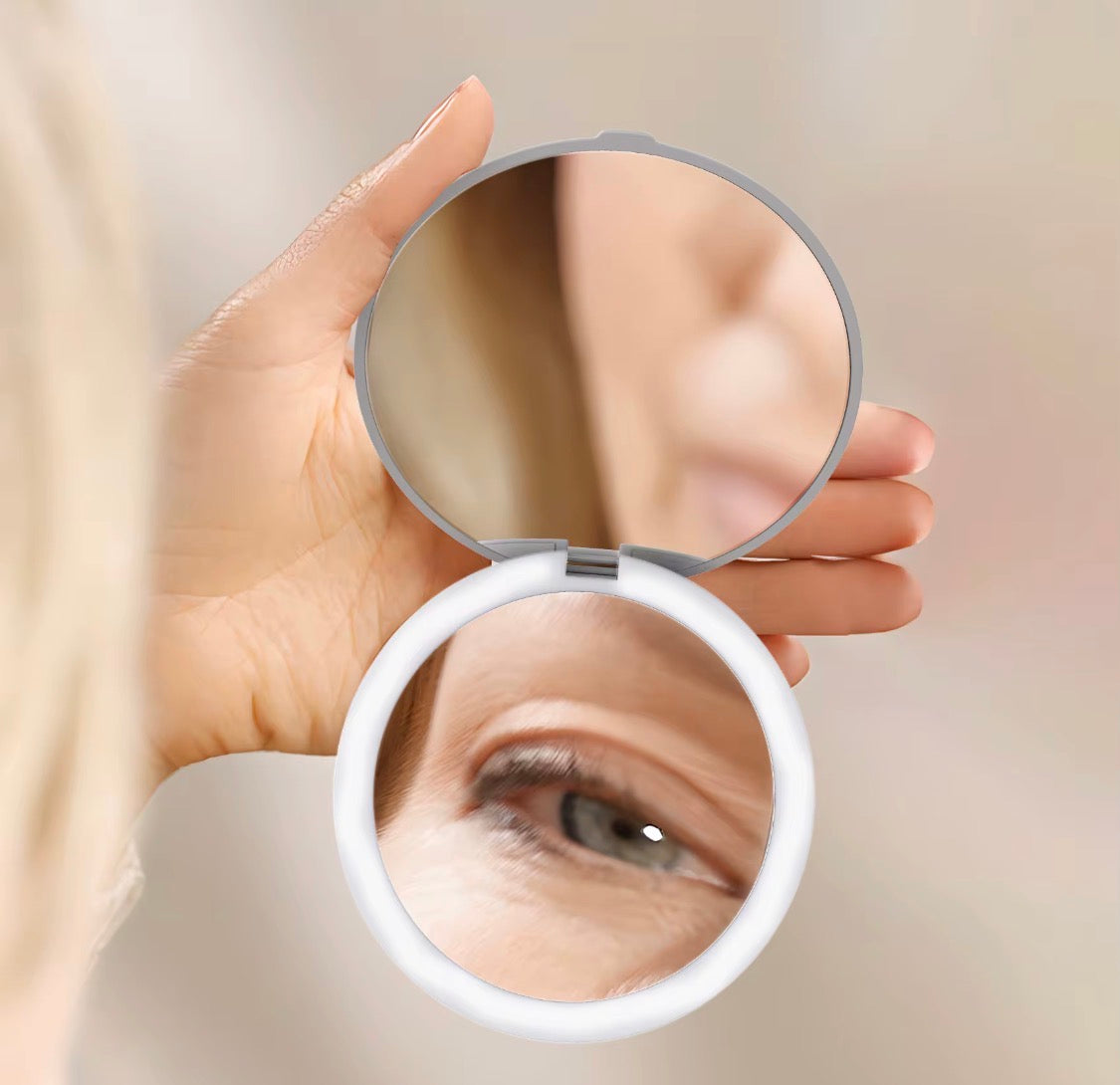 Compact light up make up mirror