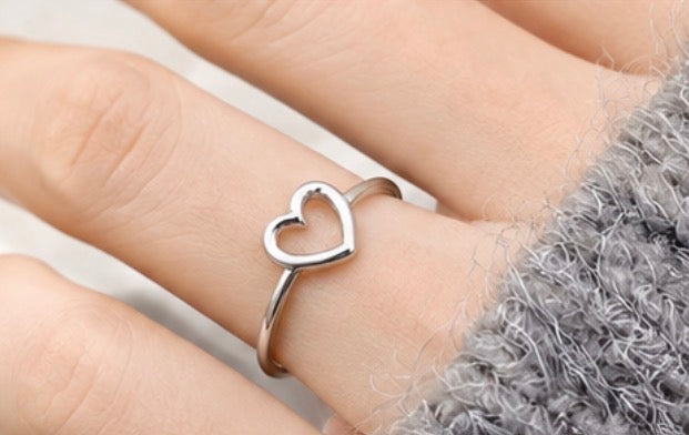 Minimalist Heart Ring – Gold & Silver Plated